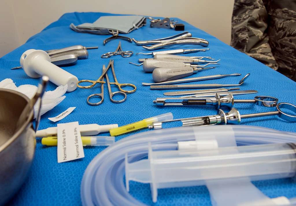 How Much Do Surgical Techs Make